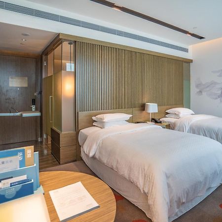 Four Points By Sheraton Changchun Hi-Tech Zone Exteriör bild