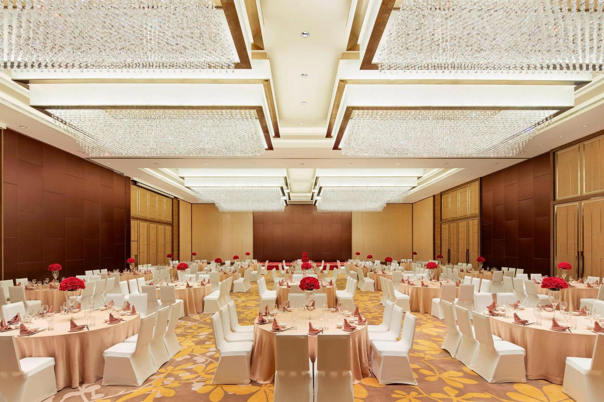Four Points By Sheraton Changchun Hi-Tech Zone Exteriör bild