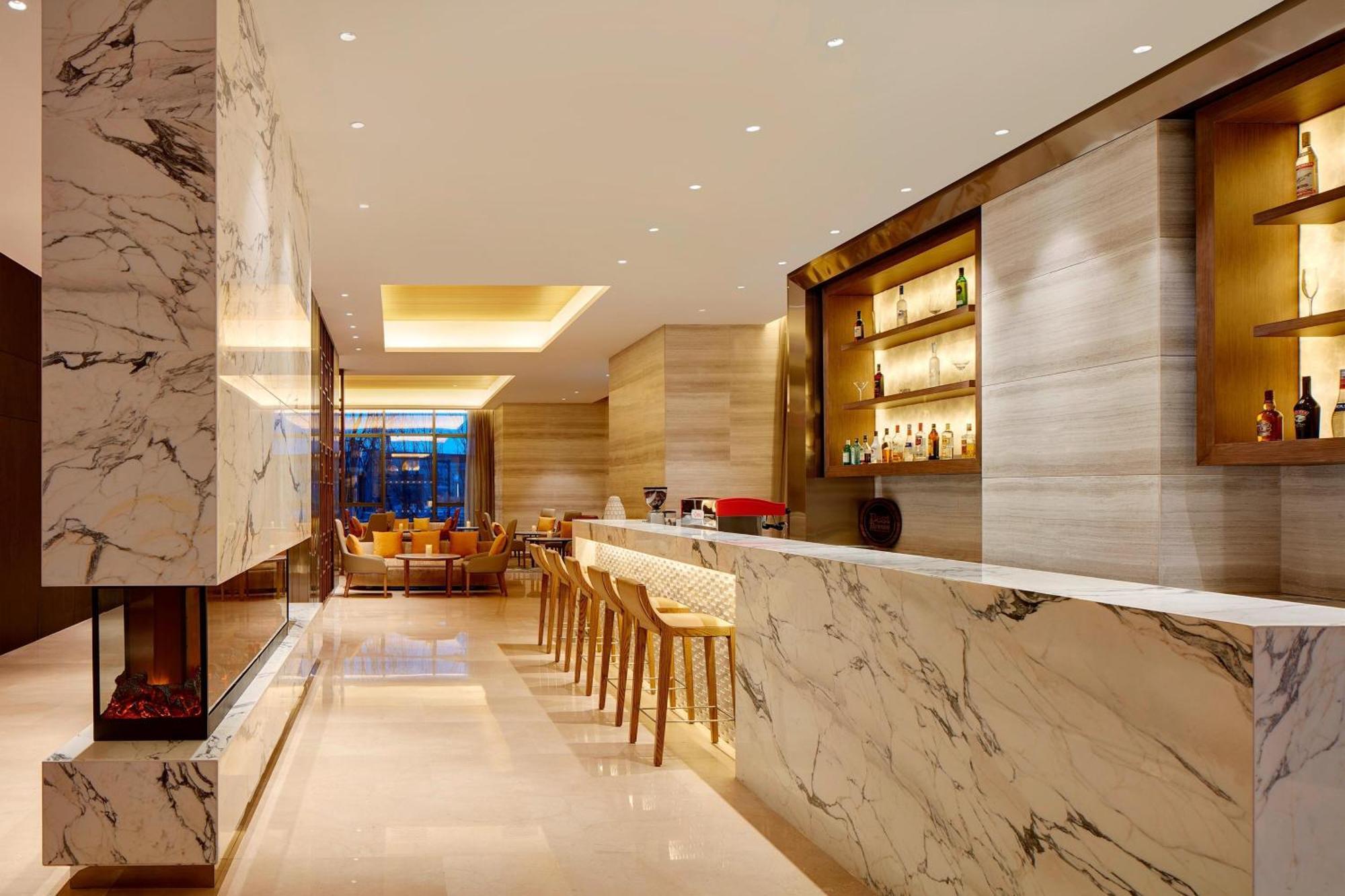 Four Points By Sheraton Changchun Hi-Tech Zone Exteriör bild
